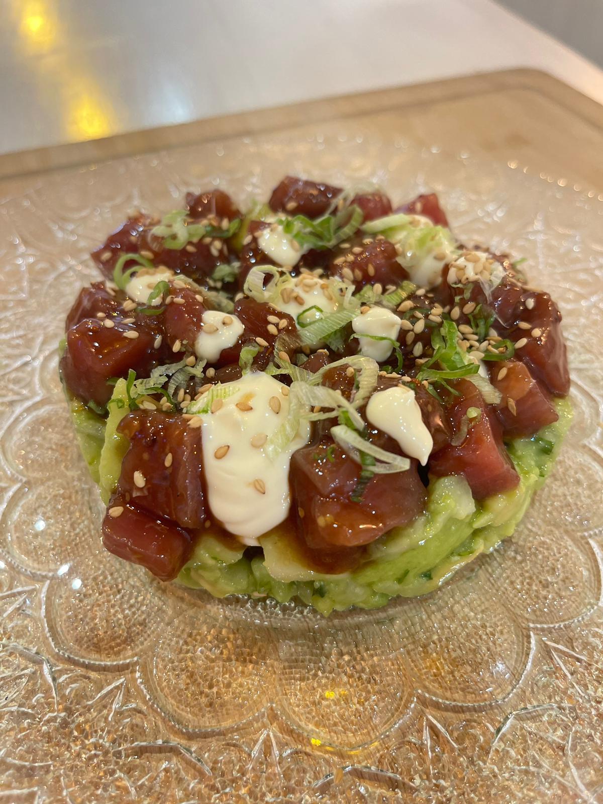 tartar de atún pan frito